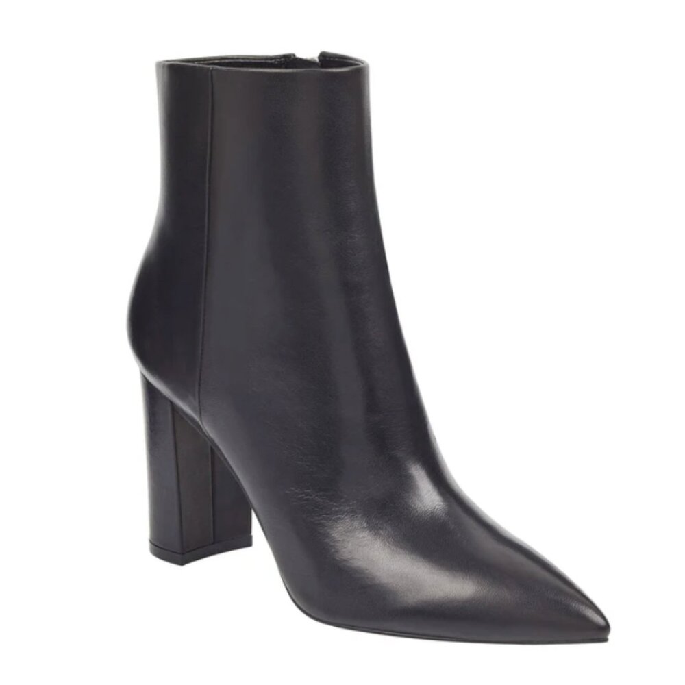 Size 7 Black Marc Fisher Ulani Heeled Booties
